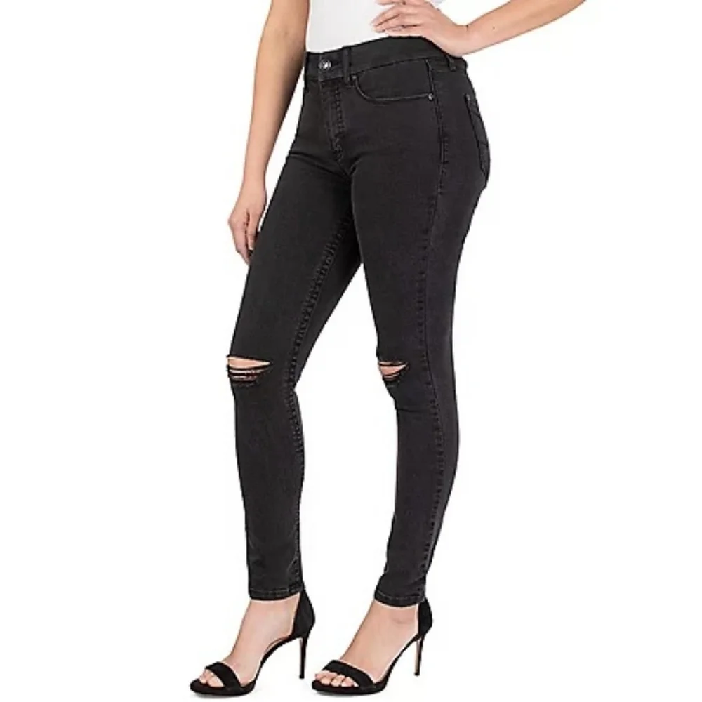 NWT Seven7 Womens Black Tummyless Black Distressed Ripped Knee Skinny Jeans - Picture 2 of 9